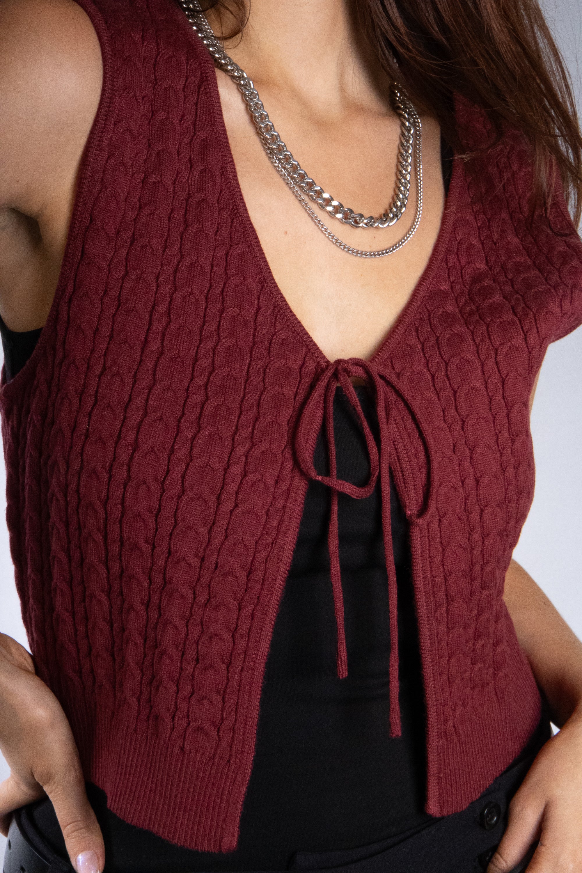 Women's Lightweight Cable Knit Tie Vest
