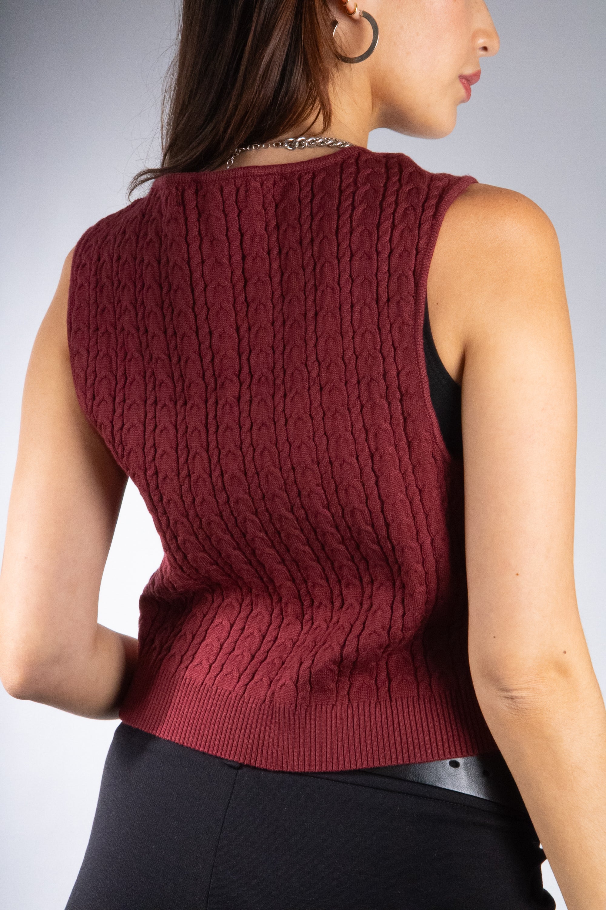 Women's Lightweight Cable Knit Tie Vest