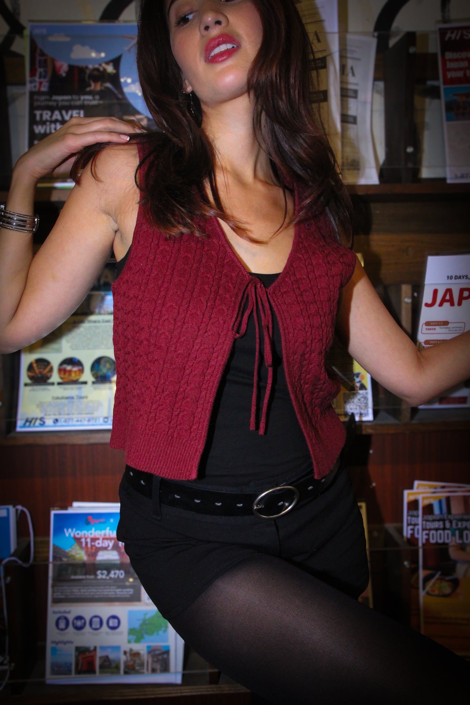 Women's Lightweight Cable Knit Tie Vest