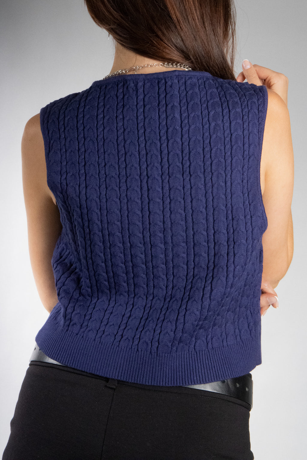 Women's Lightweight Cable Knit Tie Vest