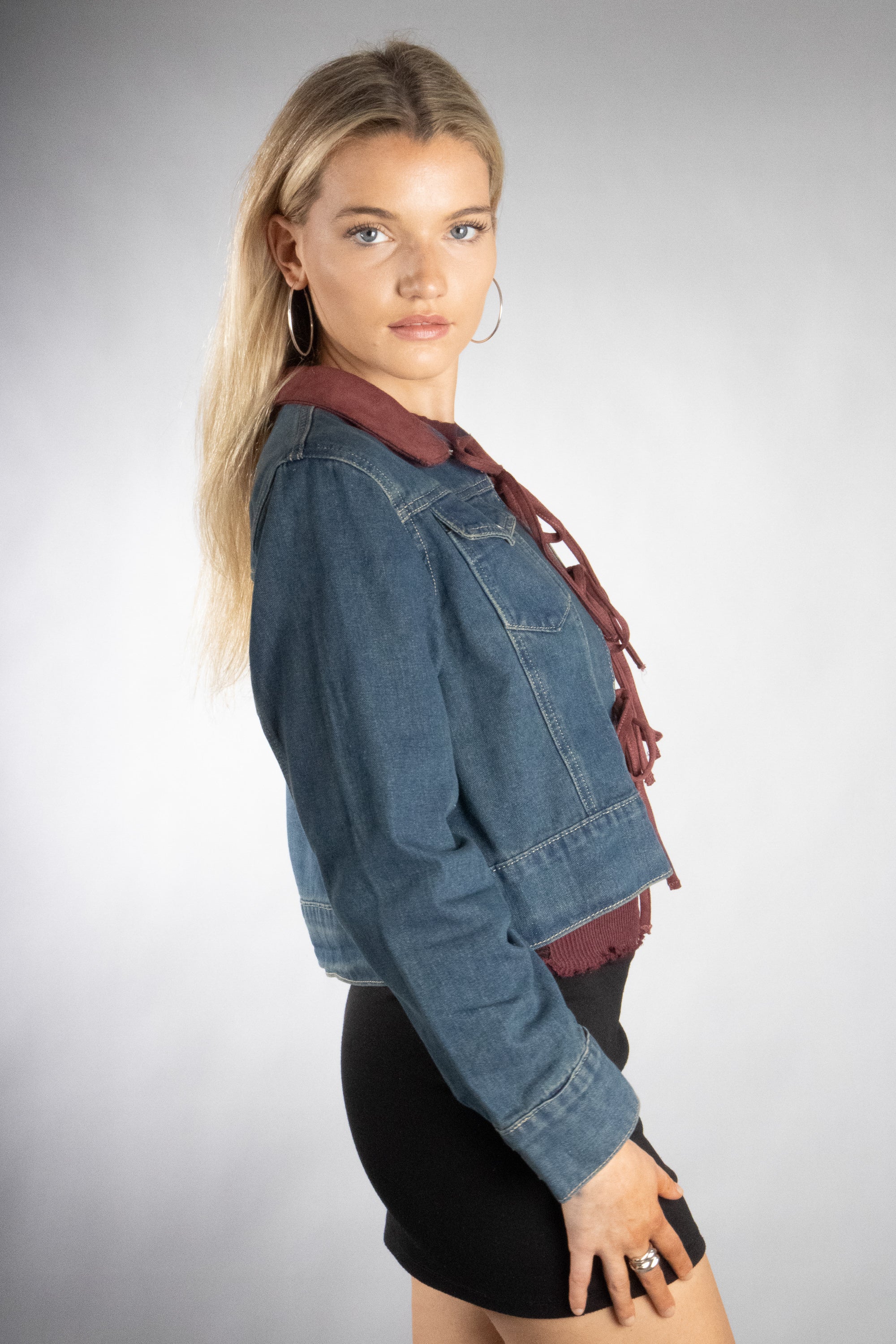 [Walmart Exclusive] Women's Triple Tie Denim Jacket
