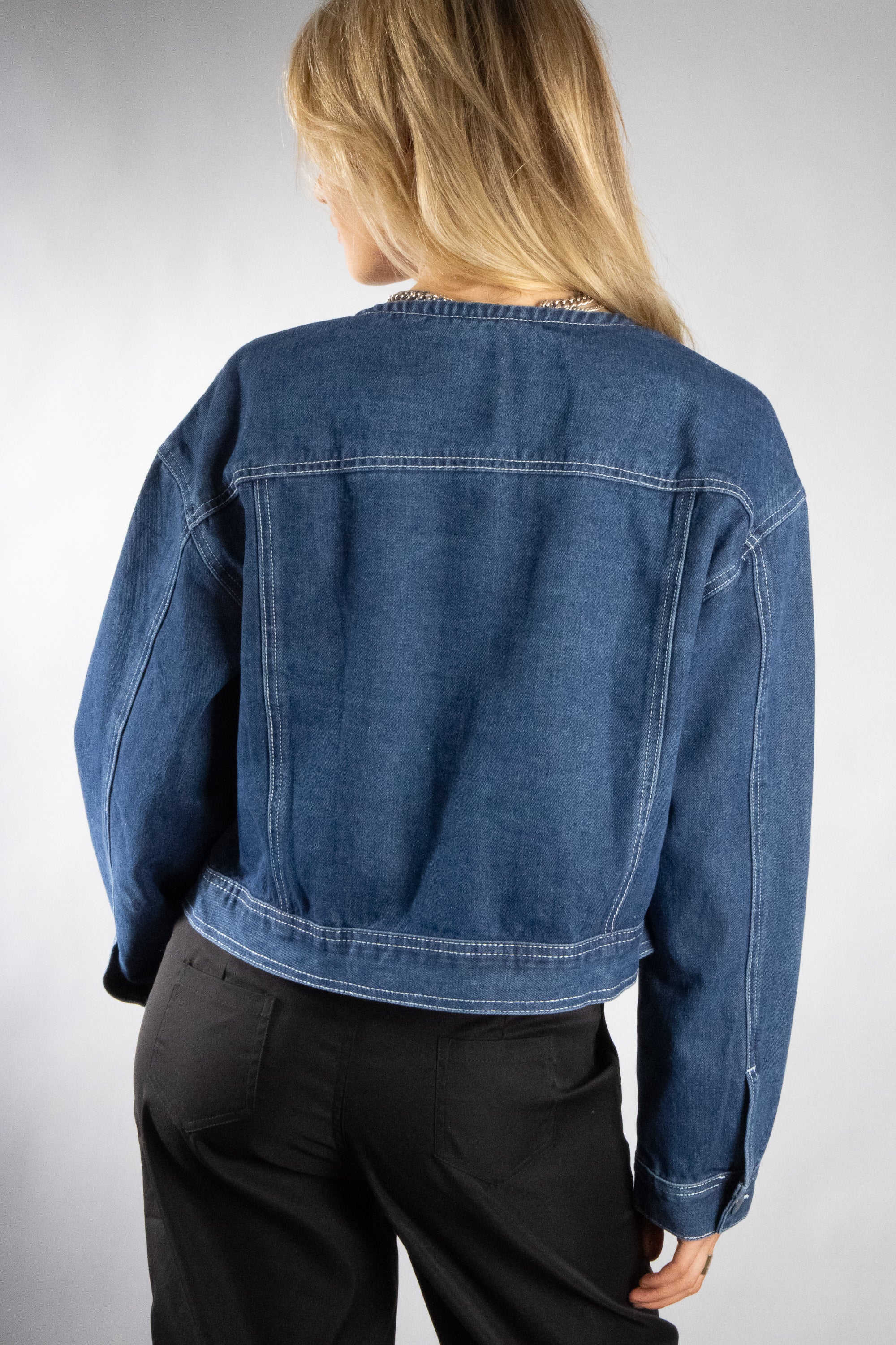 [Walmart Exclusive] Women's Mini Collarless Denim Jacket