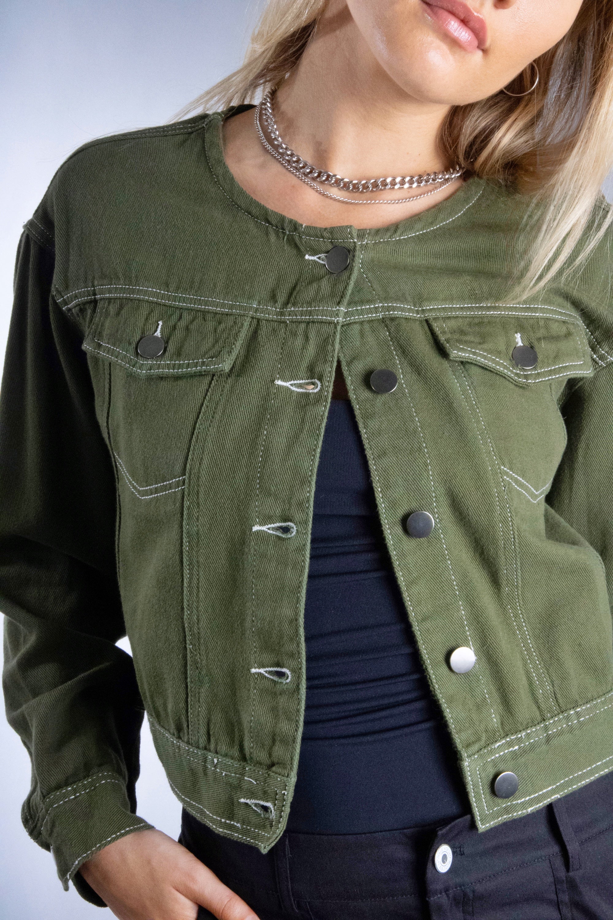 [Walmart Exclusive] Women's Mini Collarless Denim Jacket