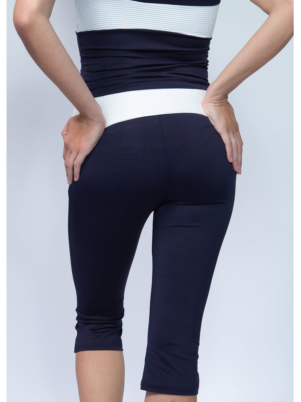 Contrast Waist Capris